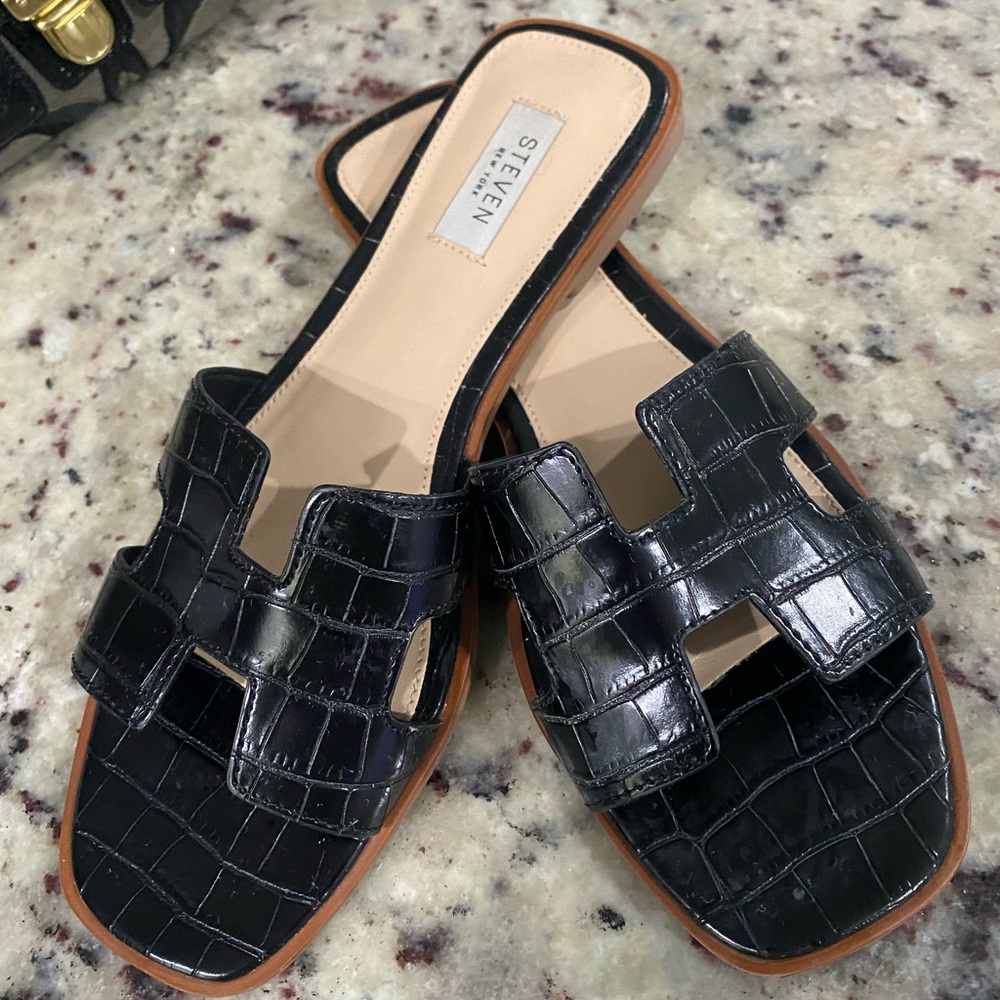 Steve Madden Black Croc-Embossed Slide Sandals